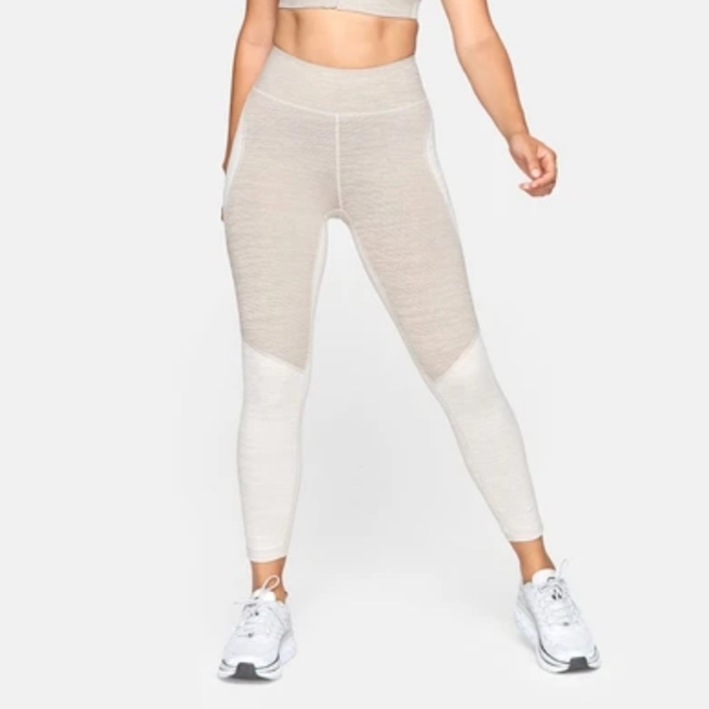 Outdoor Voices TechSweat 3/4 Two Tone Leggings
